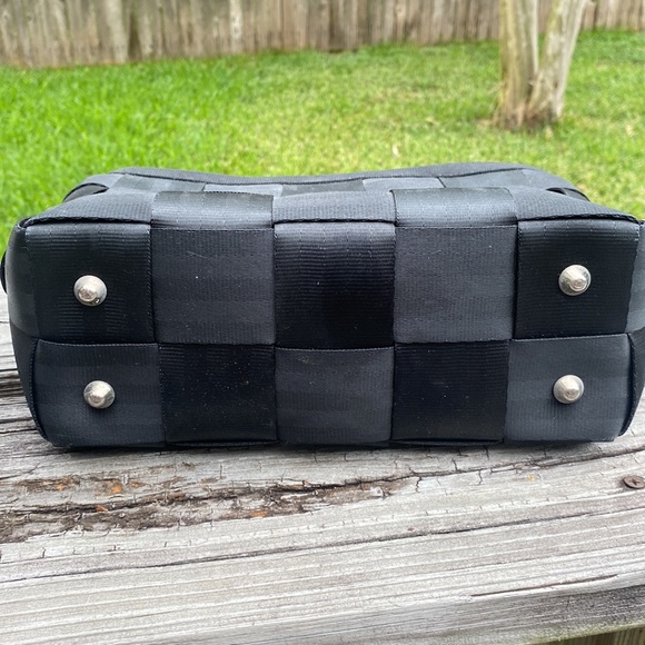 Harveys Original Seatbelt Tote Bag - Picture 3 of 4